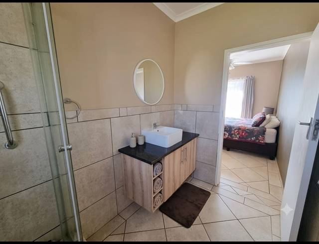 2 BEDROOM TOWNHOUSE FOR SALE IN RIVERSDALE